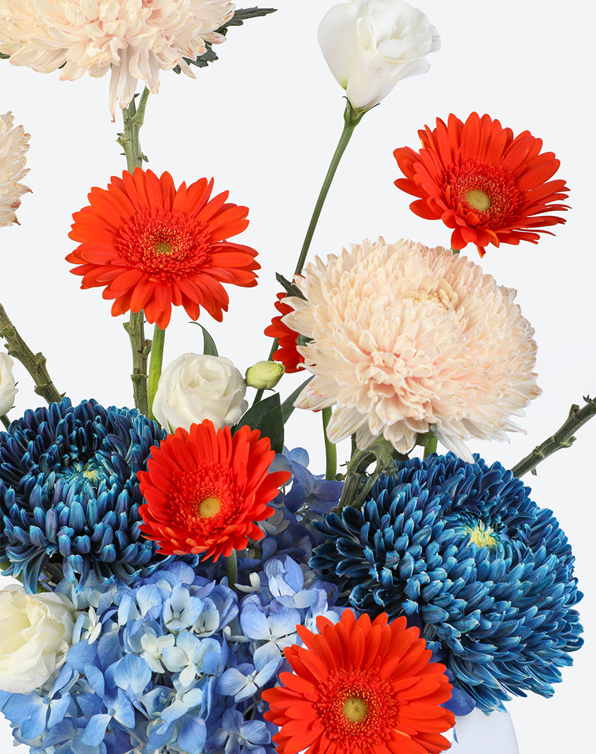 Blue Radiance Flower Vase - Image 4