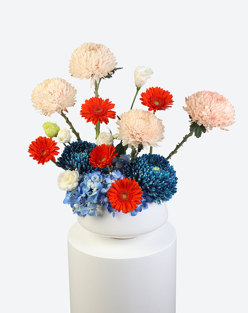 Blue Radiance Flower Vase - Image 5