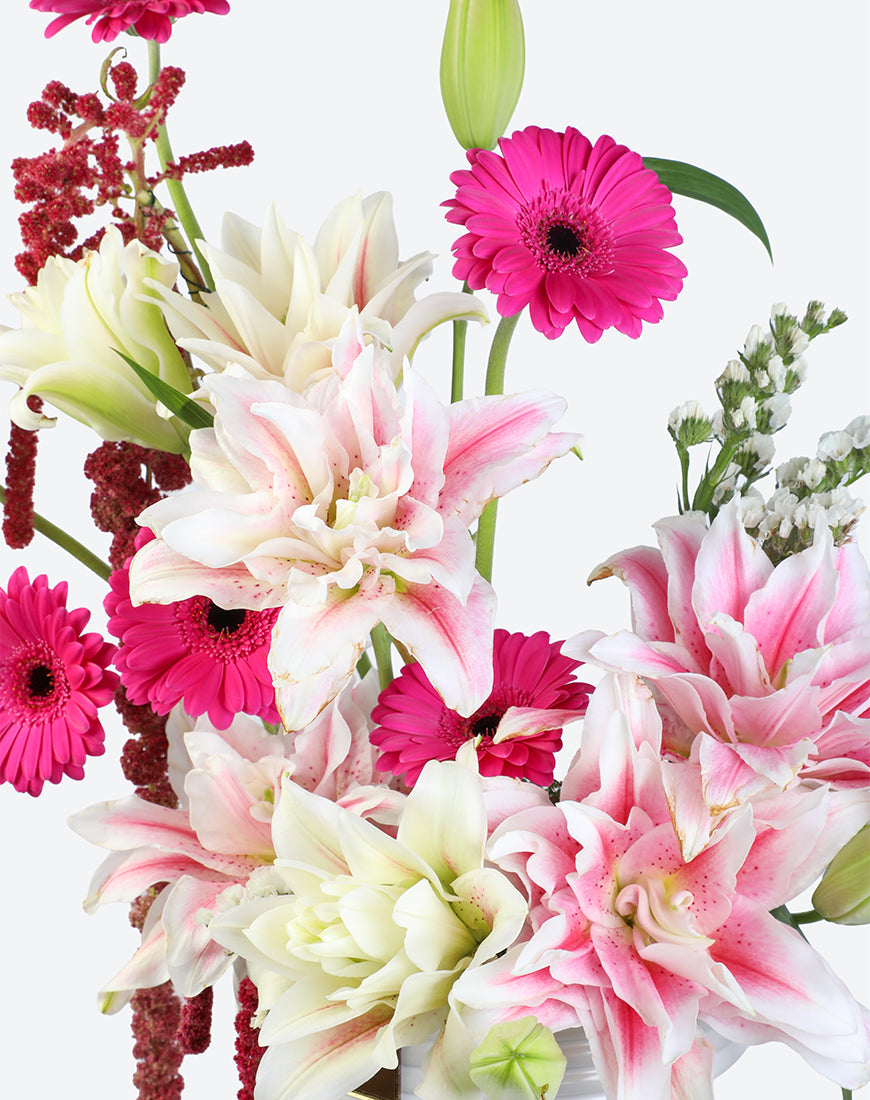 Blush Charm Flower Vase - Image 4