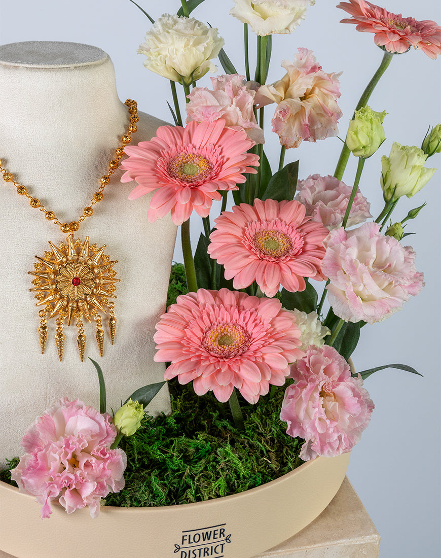 Blush Elegance Flower Leather Tray - Image 2