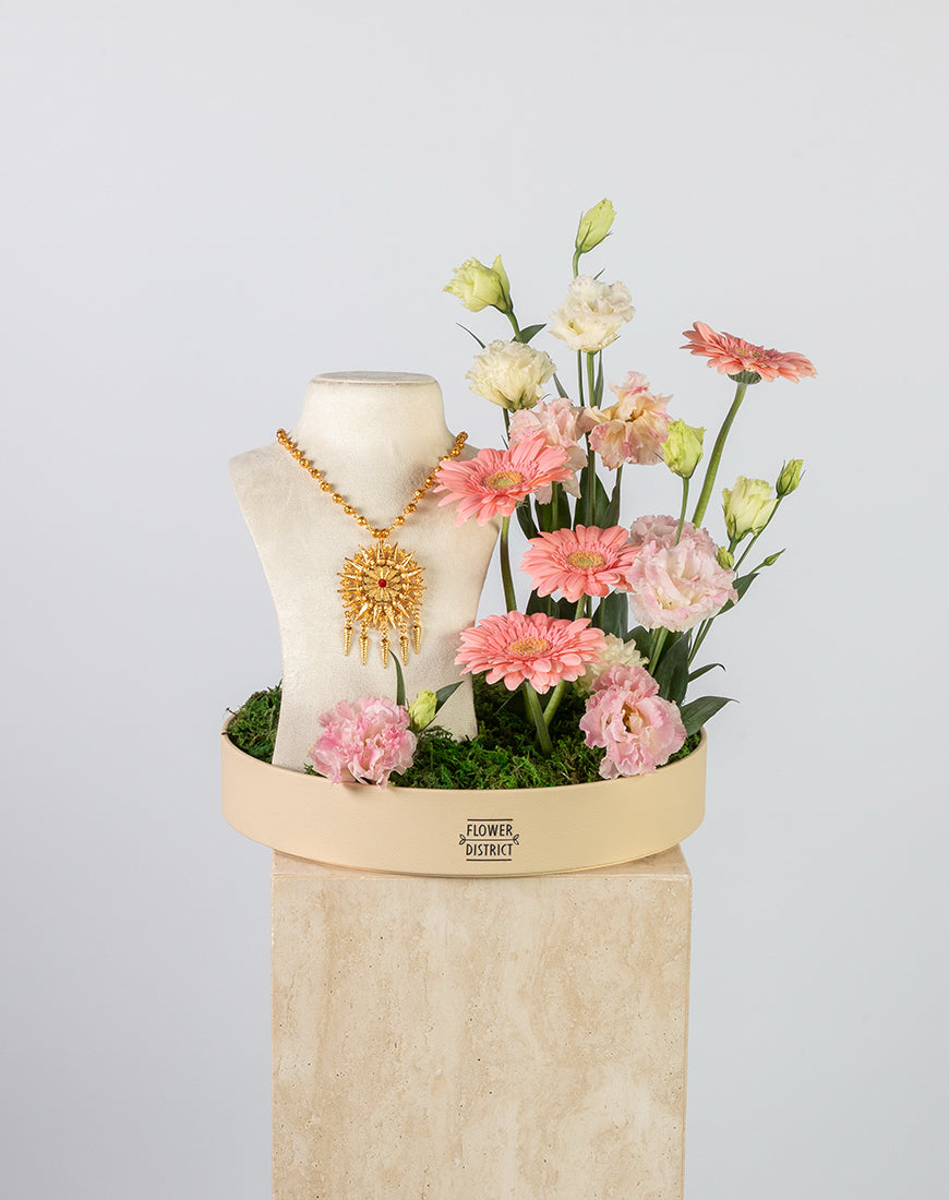 Blush Elegance Flower Leather Tray - Image 4