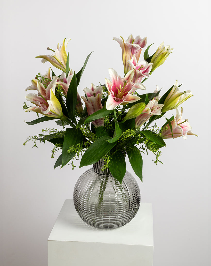 Casablanca Lily Elegance Vase - Image 2