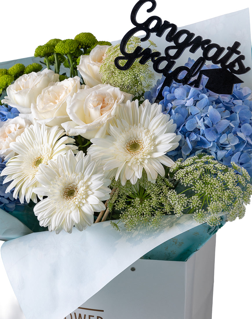 Congrats In Bloom Graduation Special Bouquet - Image 2