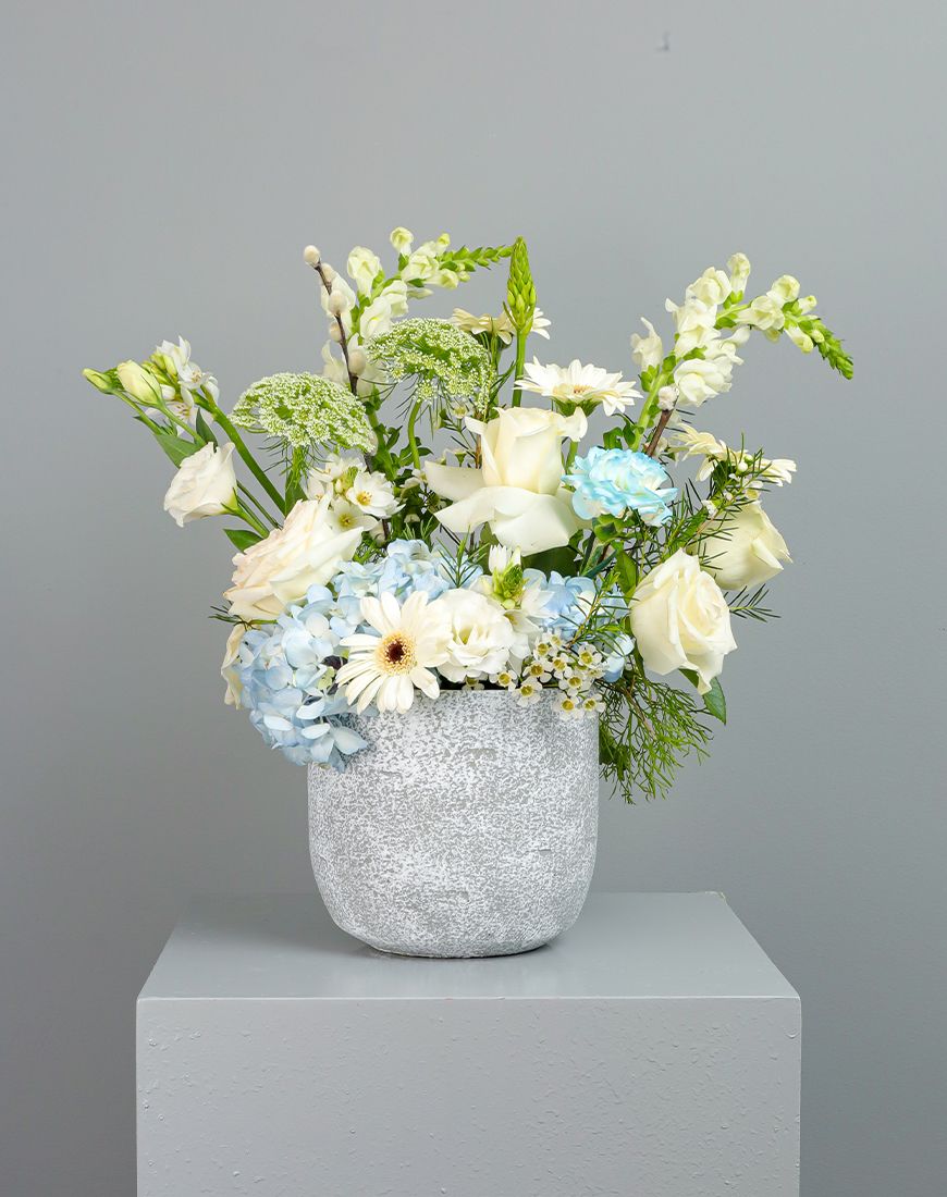 Antirrhinum White Vase - Image 3