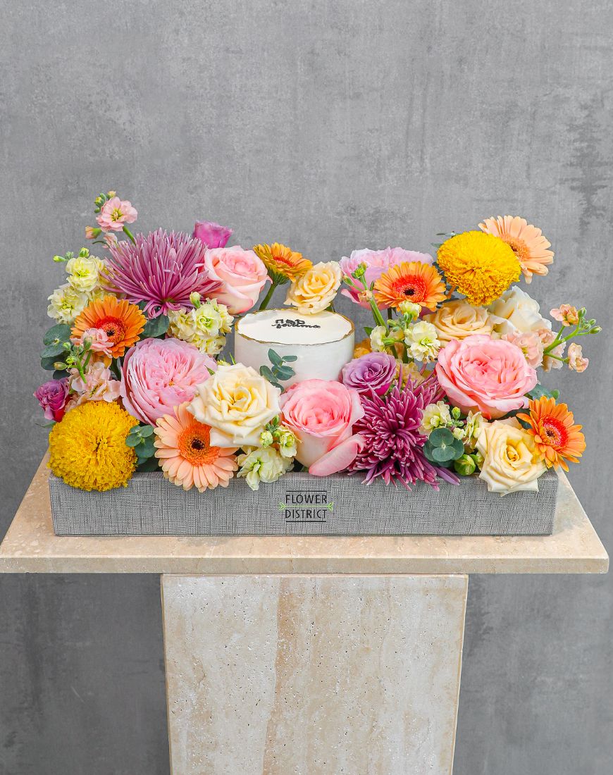 Cake Blossom Delight Tray - Image 3