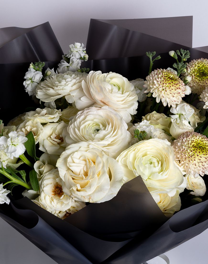 Classic Charm Bouquet - Image 2