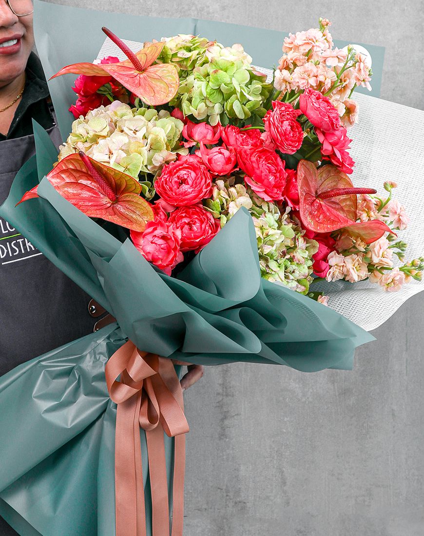 Color Burst Bouquet - Image 9