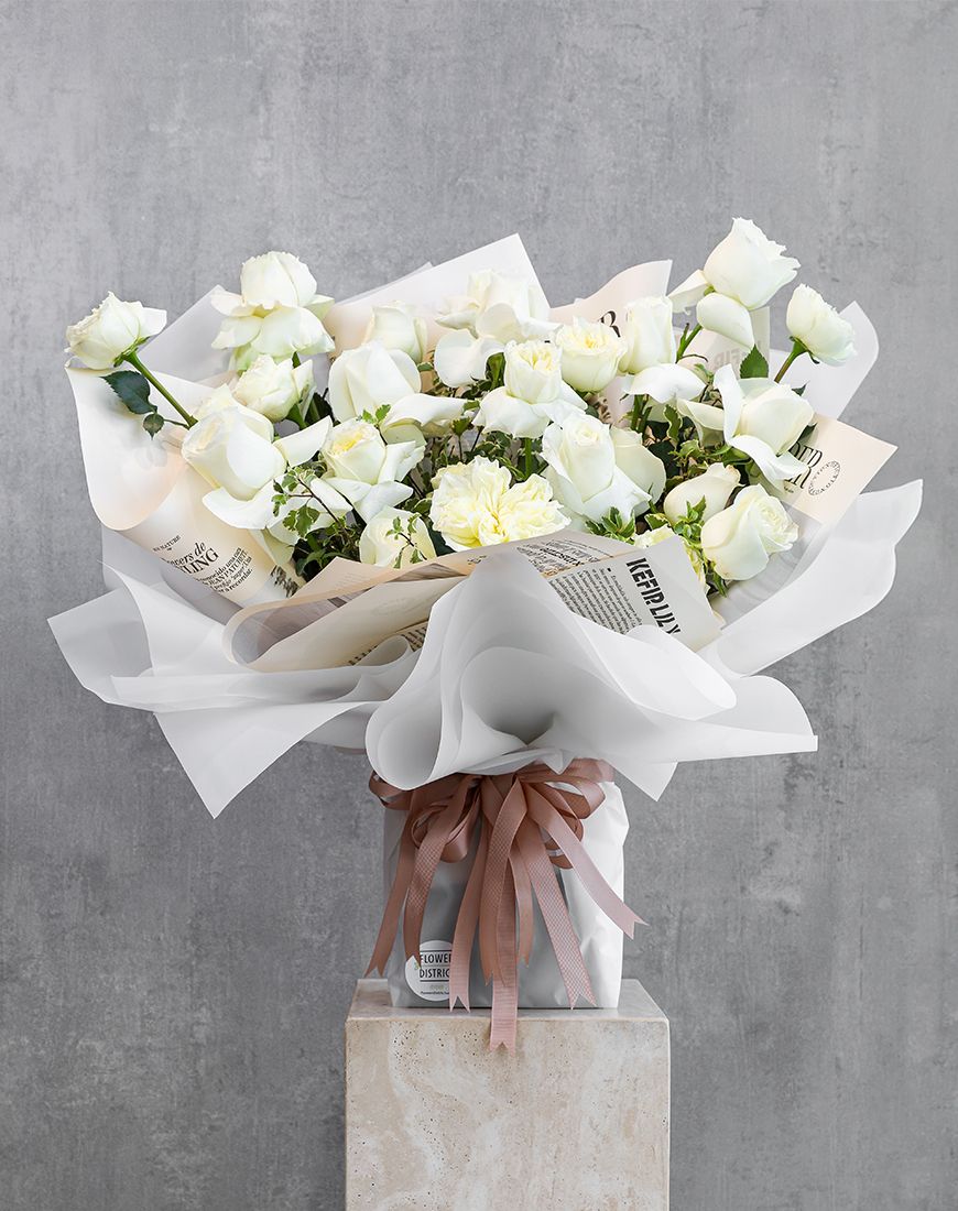 Crystal White Garden Bouquet - Image 3