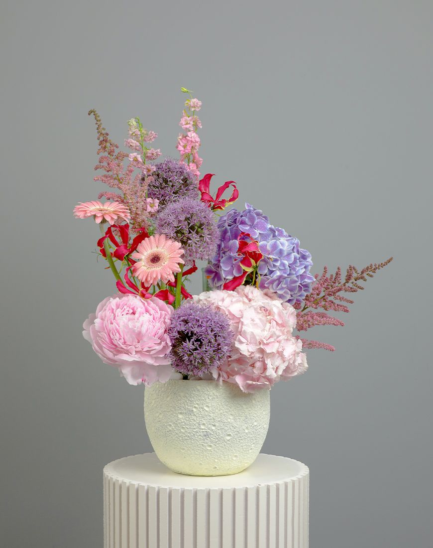 Peony Flower Vase - Image 3