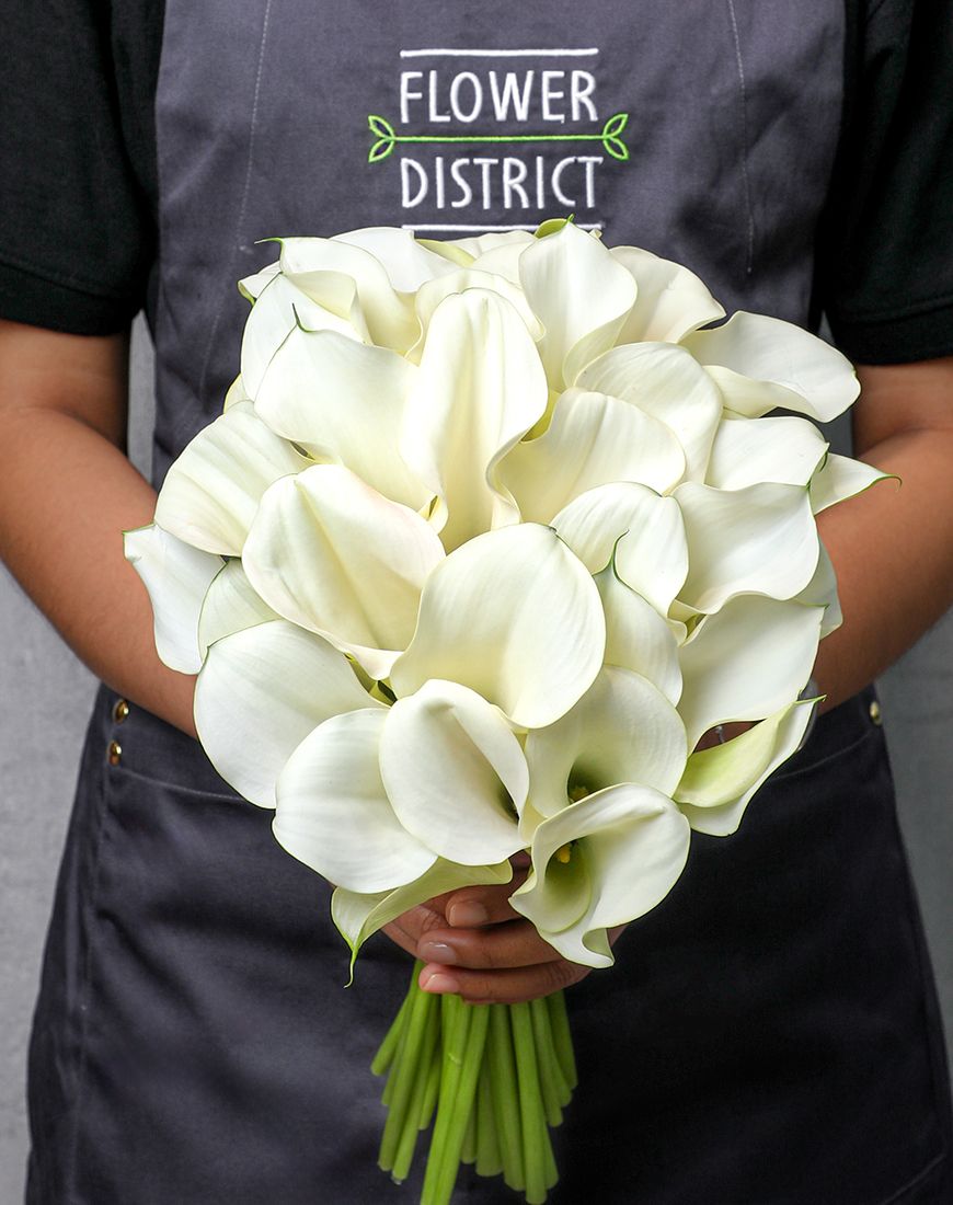 Elegant Calla Blooms Bouquet - Image 9