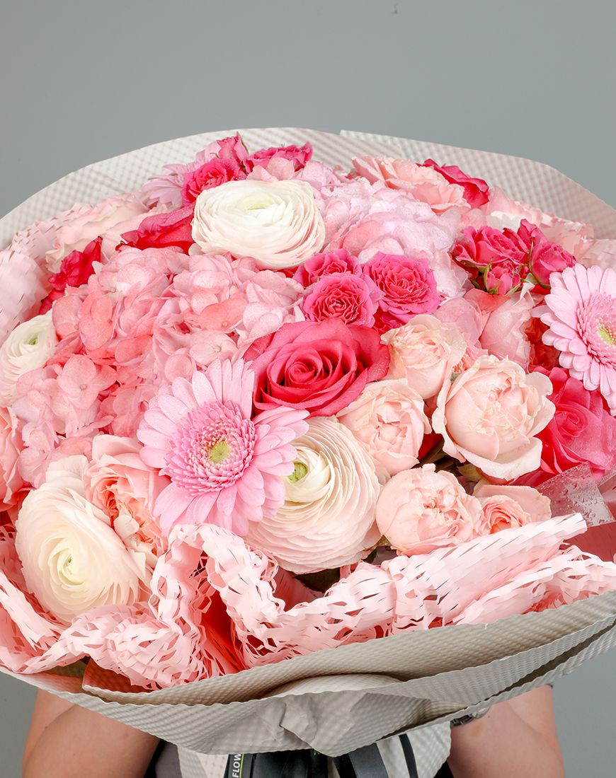 Enchanted Garden Rose Bouquet - Image 9