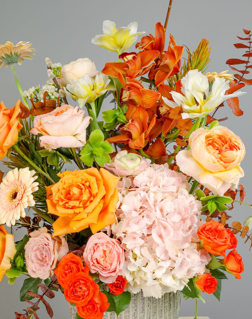 Floral Symphony Vase - Image 4