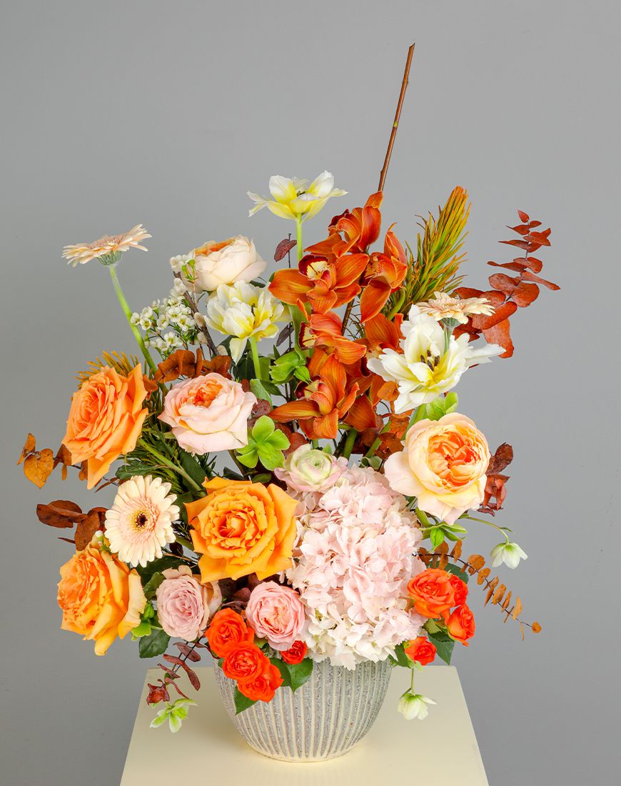 Floral Symphony Vase - Image 6