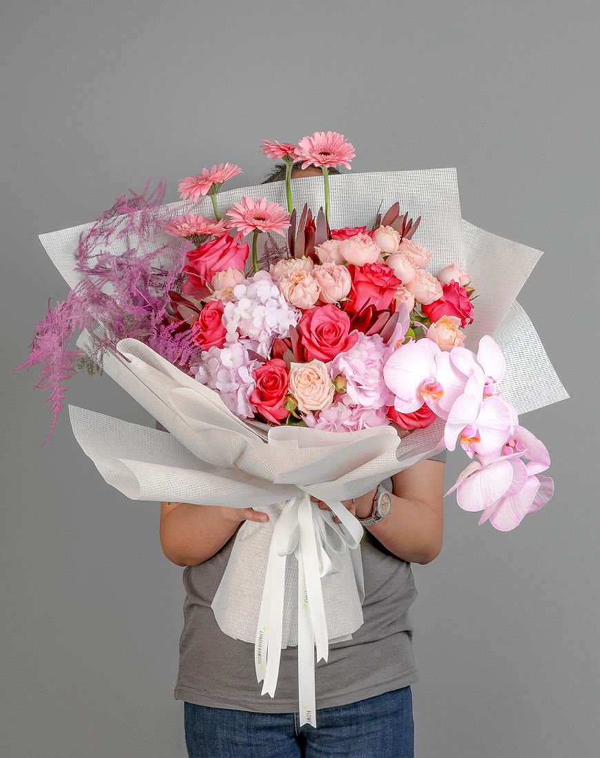 Garden Elegance Bouquet - Image 3