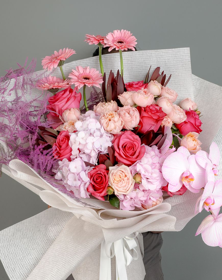 Garden Elegance Bouquet - Image 6