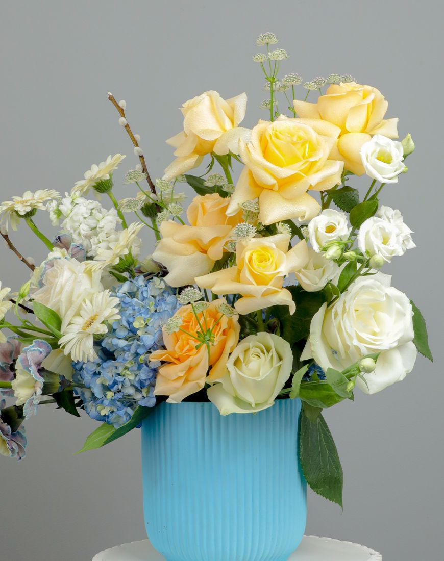 Gerbera White Vase - Image 6