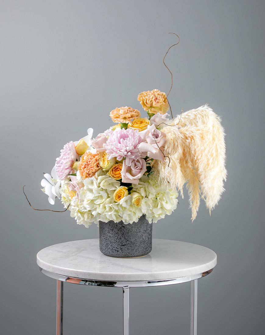 Hydrangea White Vase - Image 3