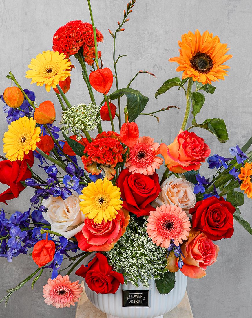 Lively Hues Vase - Image 2