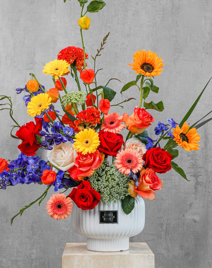 Lively Hues Vase - Image 3