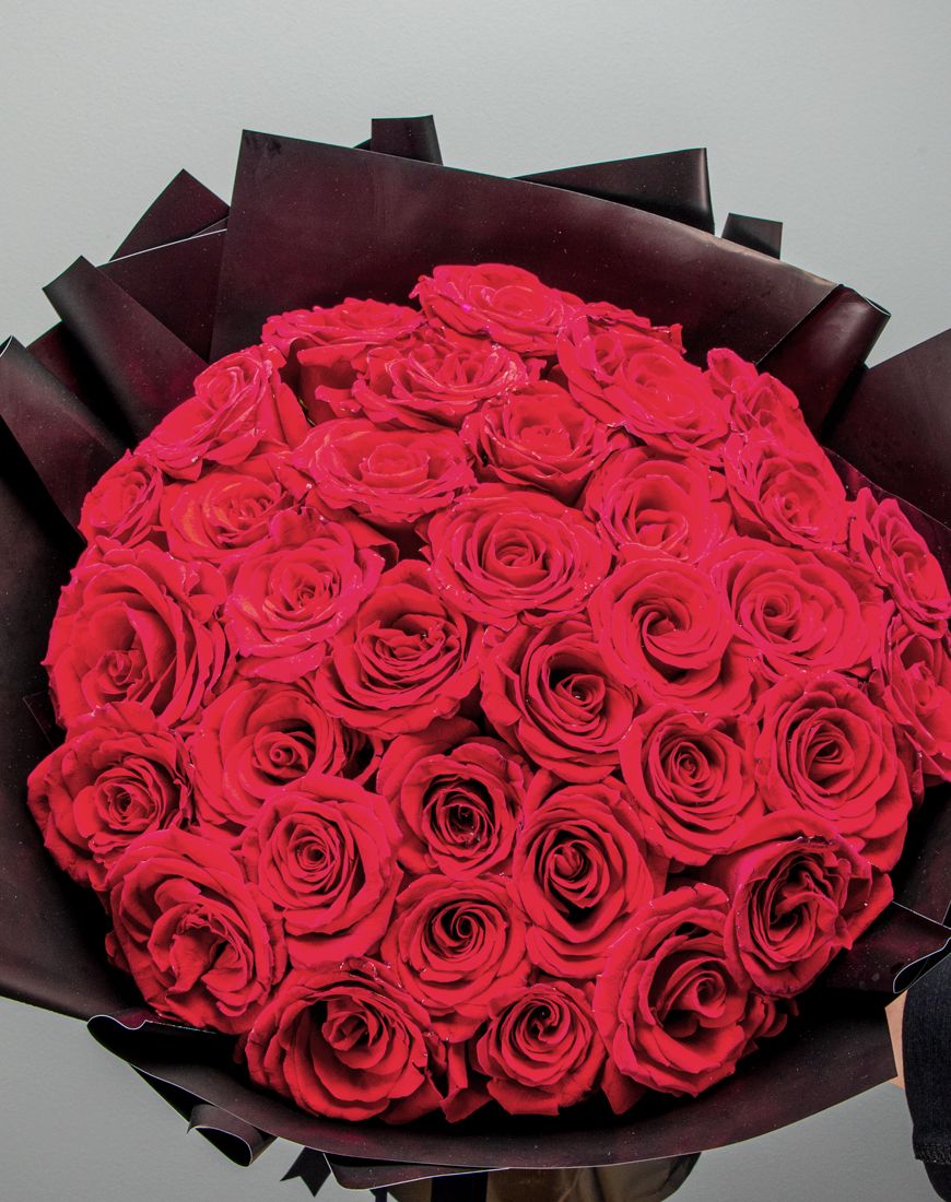 Luxury Red Roses - Image 12