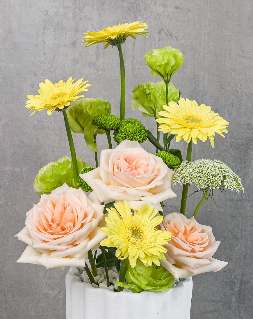 Pearl Blossom Vase - Image 2