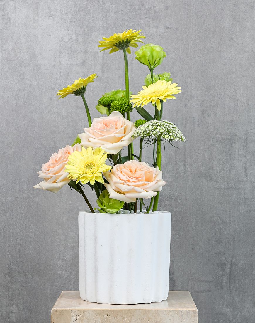 Pearl Blossom Vase - Image 3