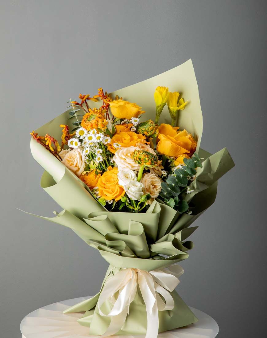 Rose Yellow Bouquet - Image 2