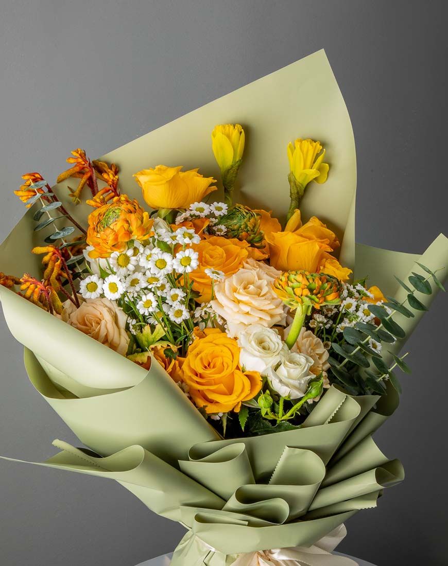 Rose Yellow Bouquet - Image 3