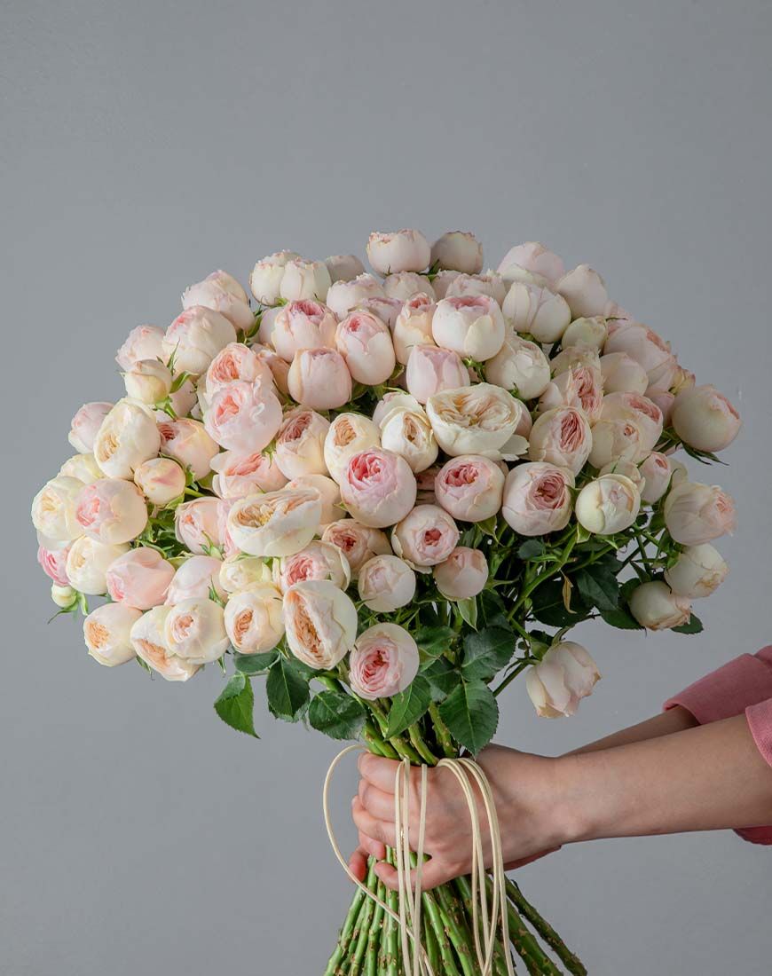 Spray Rose Blush Pink Bouquet - Image 3