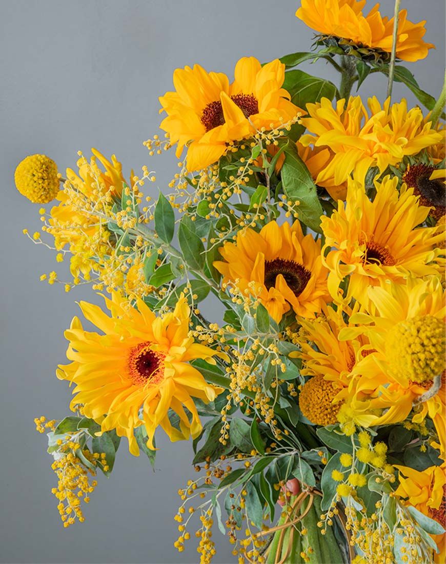 Sunflower Bouquet - Image 3