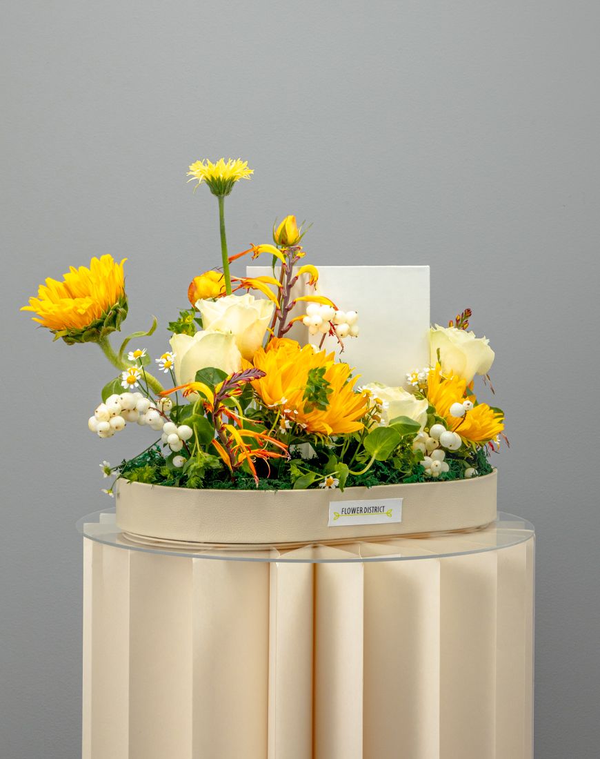 Sunflower In Leather Tray - Image 3