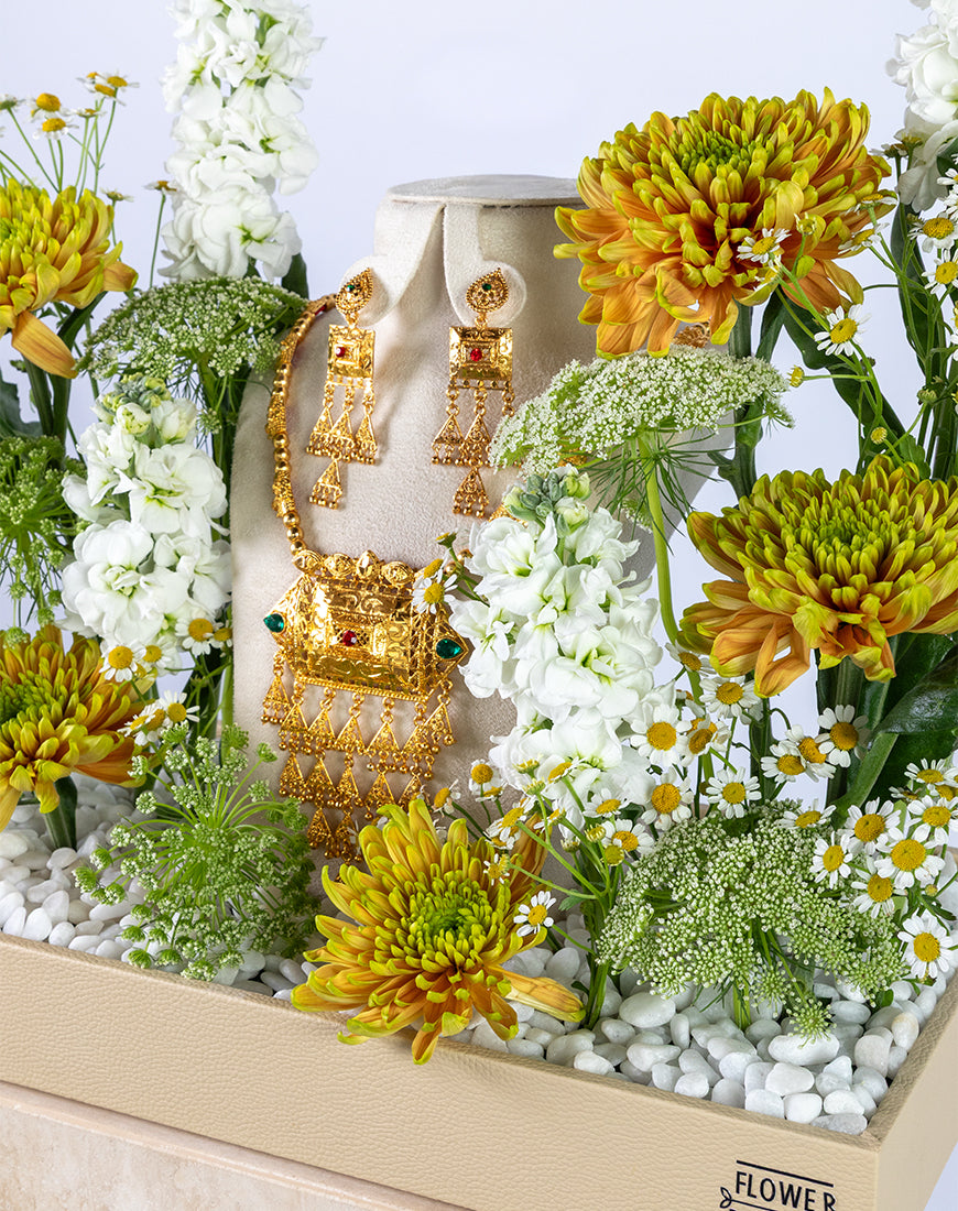 Golden Glow Flower Leather Tray - Image 3