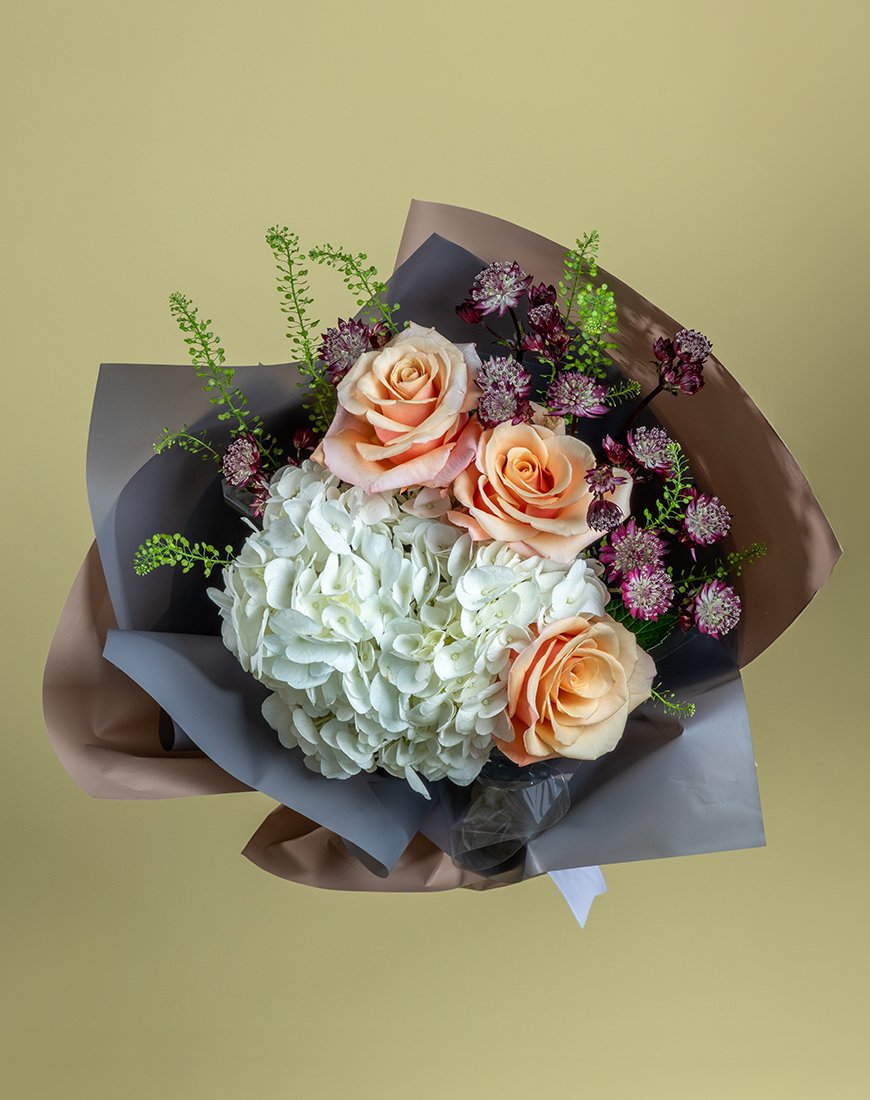 Hydrangea Peach Rose Bouquet - Image 2