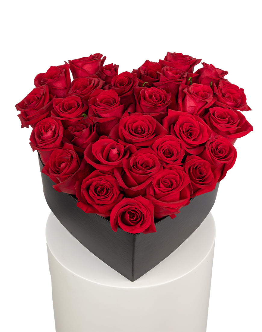Passionate Heart Medium Black Rose Box Arrangement - Image 3