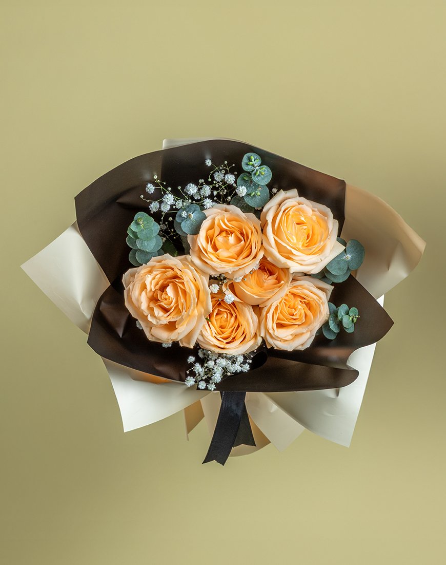 Peach Rose & Gypsophila Bouquet - Image 2