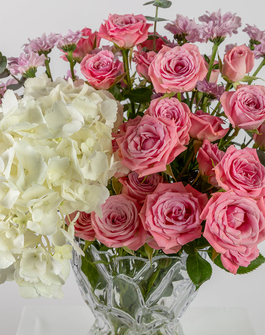 Pink And White Bloom Vase - Image 4