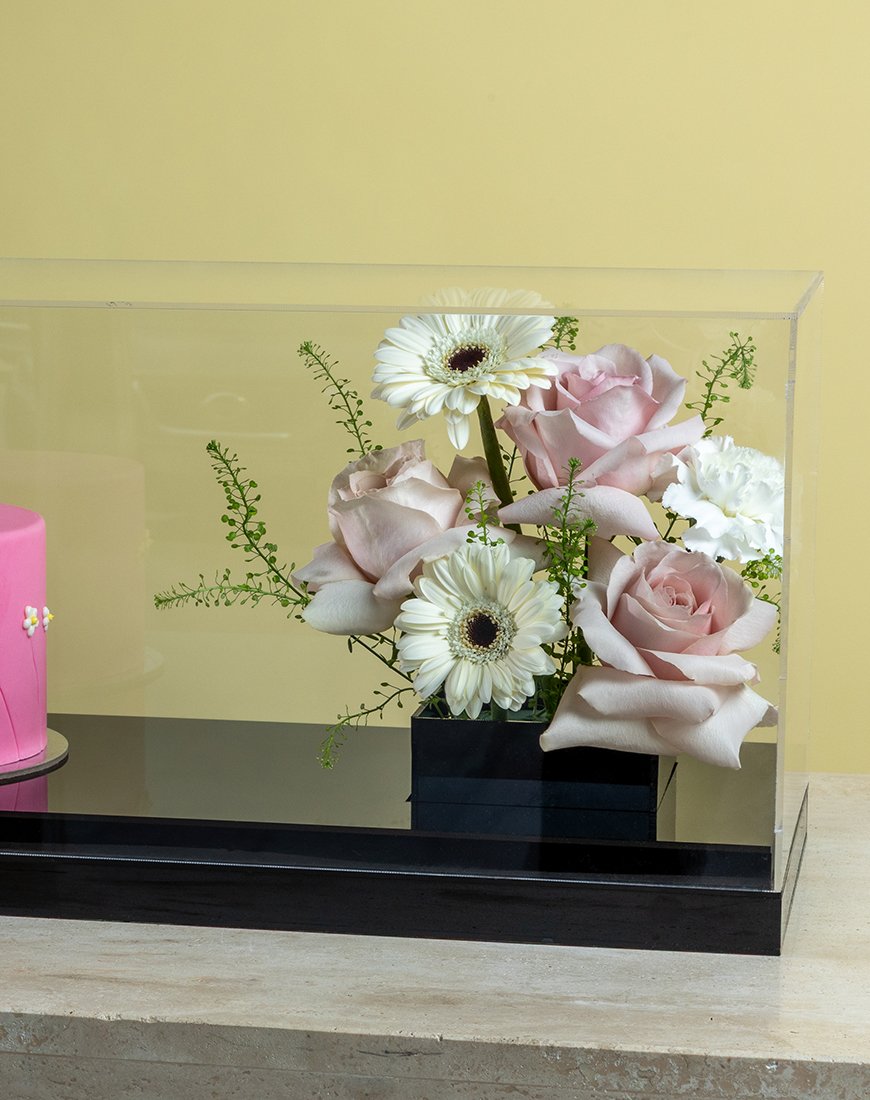Pink Gerbera & Quicksand Rose Cake Box Set - Image 3