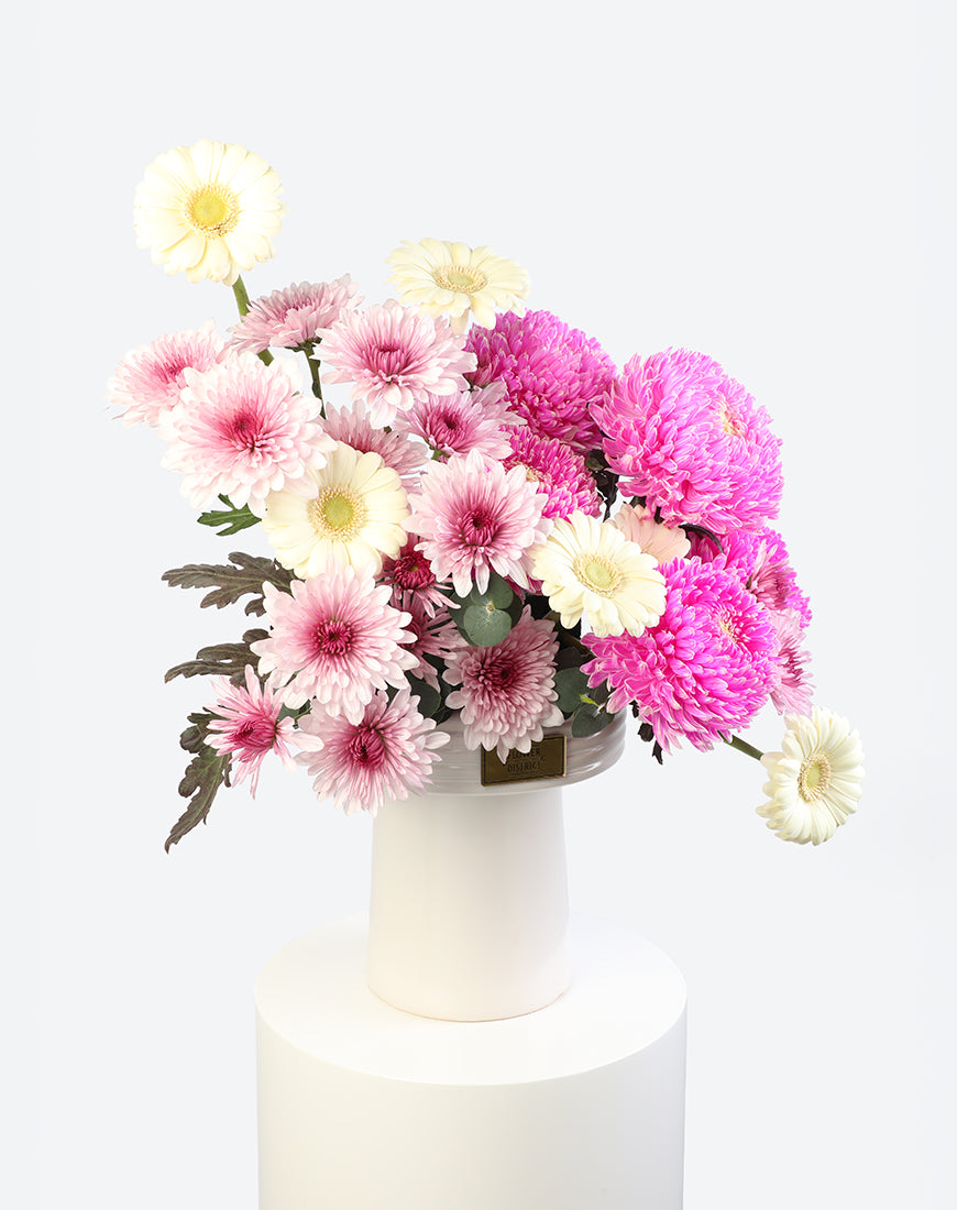 Pink Whisper Flower Vase - Image 5