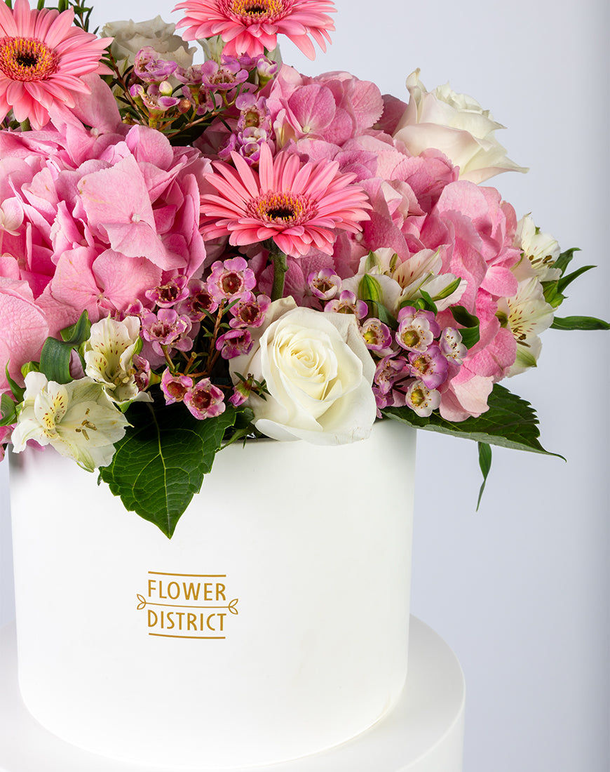 Pink & White Grandeur Large Box Arrangement - Image 3