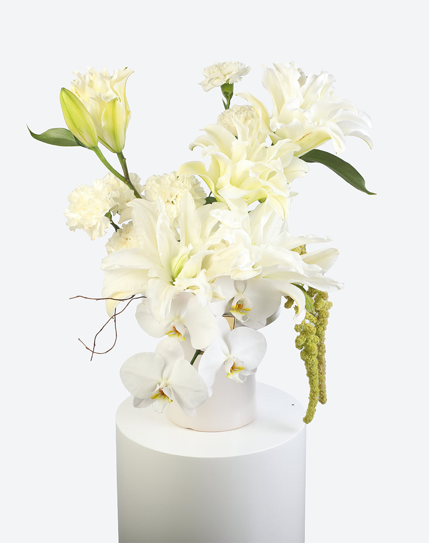 Pure Grace Flower Vase - Image 2