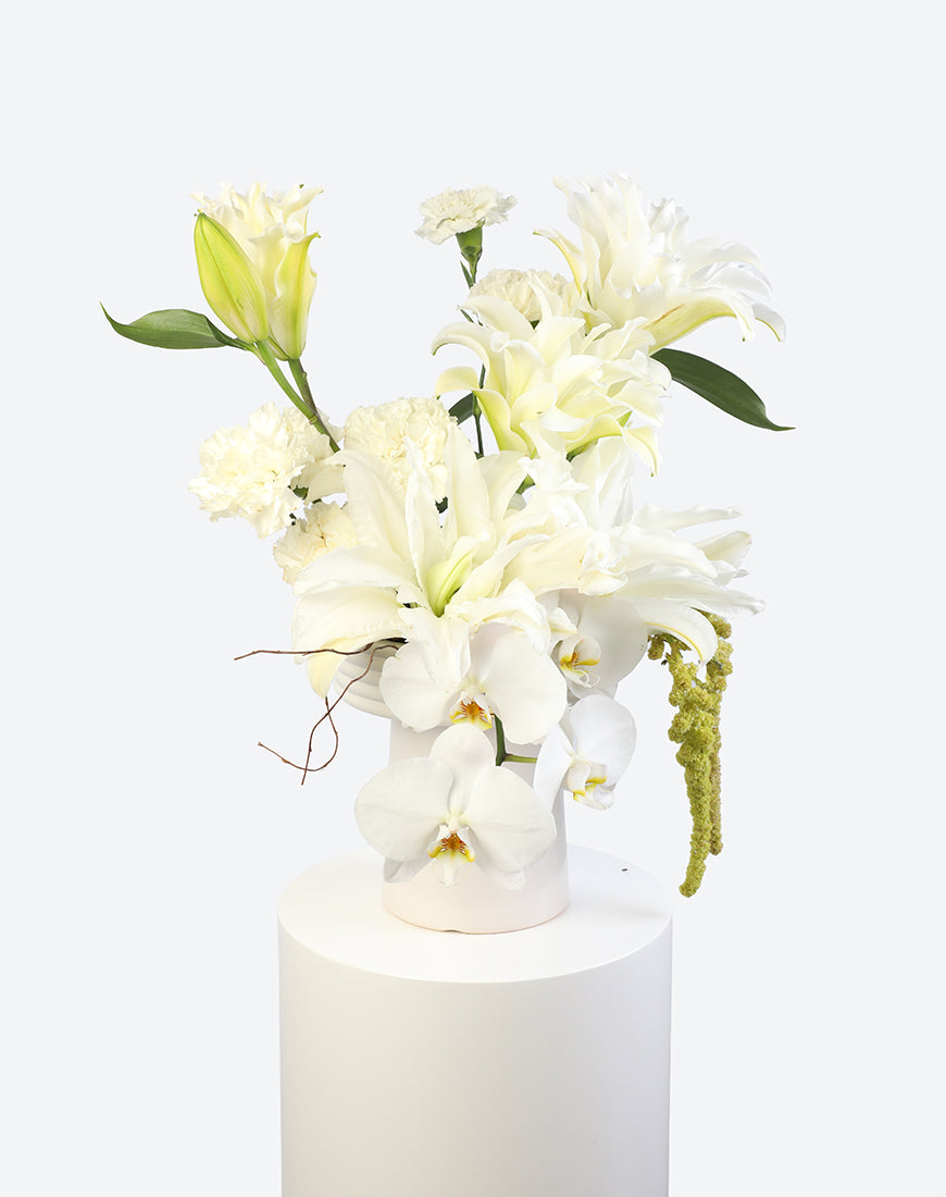 Pure Grace Flower Vase - Image 5