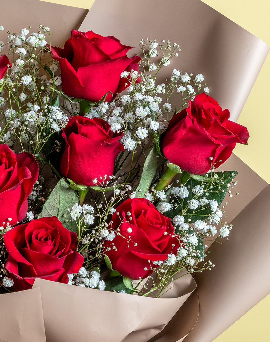Red Rose & Gypsophila Bouquet - Image 3