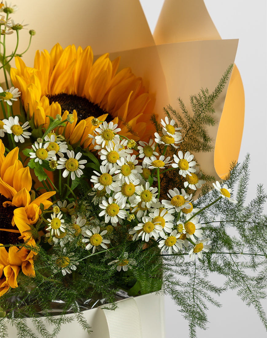 Sunflower Cheer Bag - Image 4