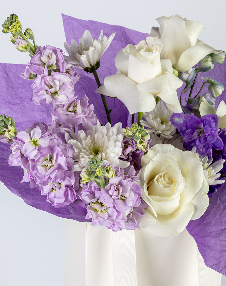 White & Lavender Small Floral Bag - Image 3