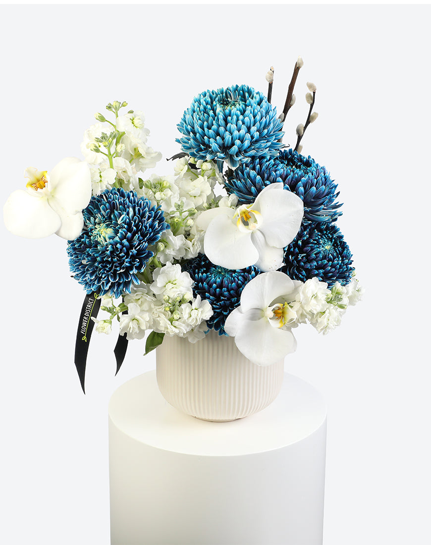 White Serenity Flower Vase - Image 2