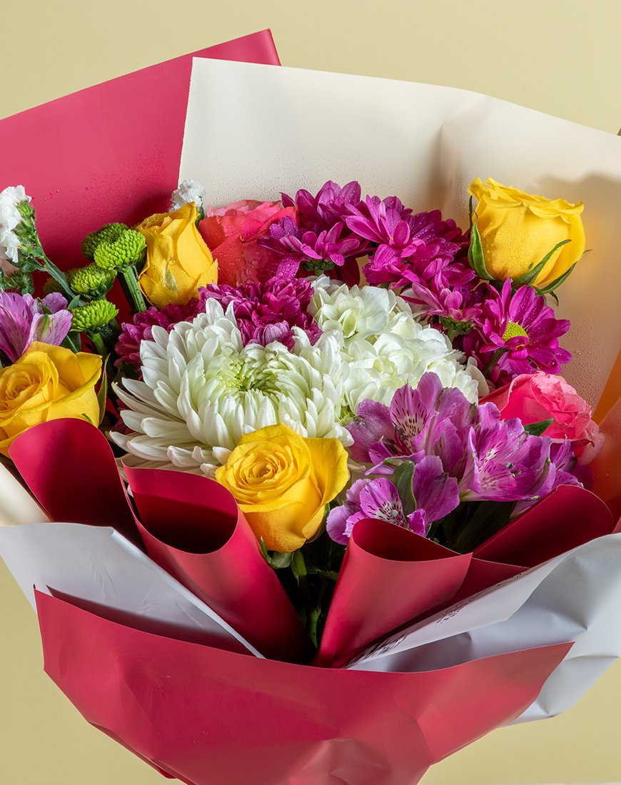 Yellow & Pink Rose Charm Bouquet - Image 2