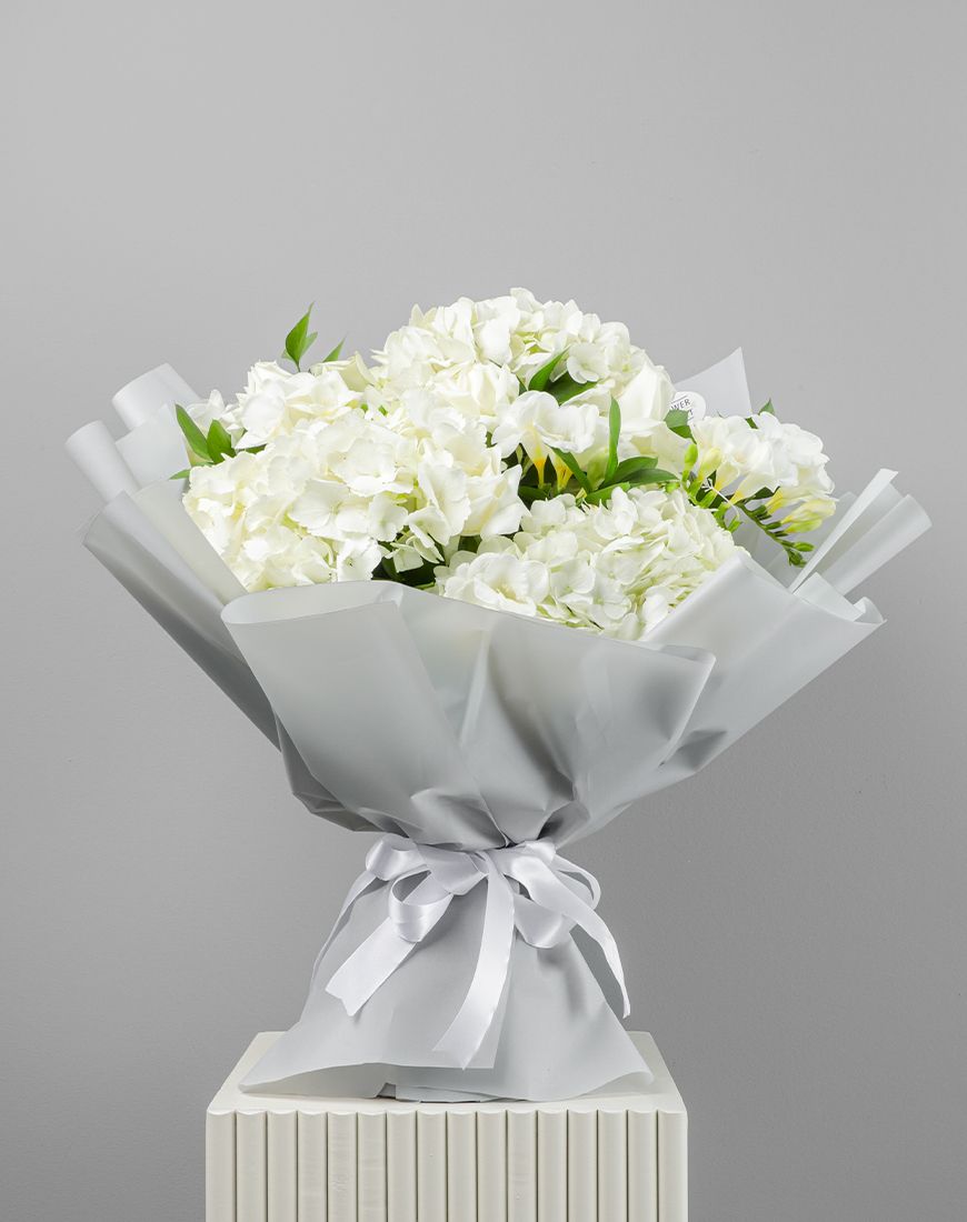 Picture of Flowers Bouquets - Hydrangea White