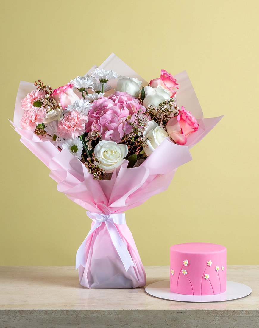 Picture of Pink Hydrangea & Rose Gift Bouquet With Cake