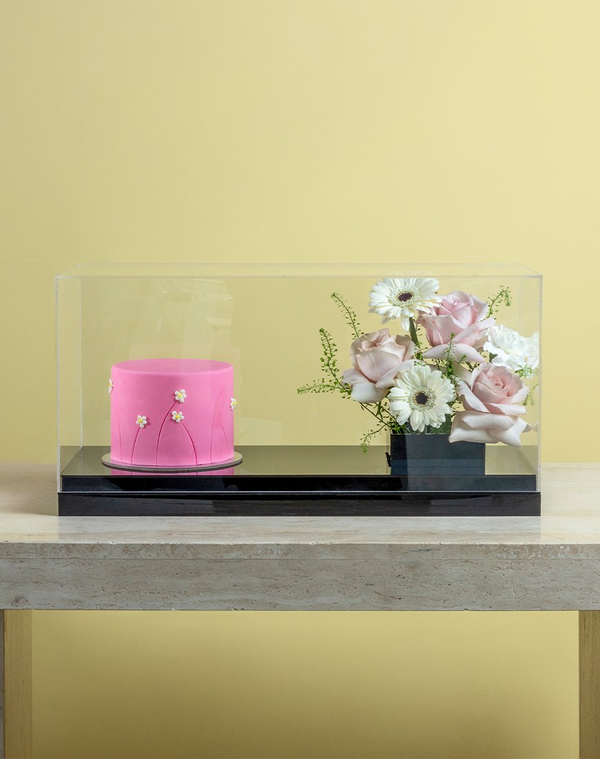 Picture of Pink Gerbera & Quicksand Rose Cake Box Set