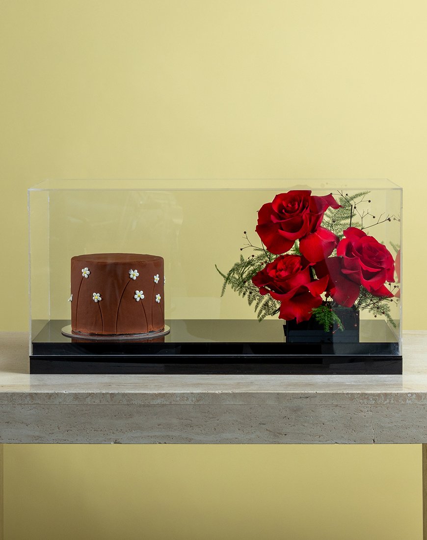 Picture of Red Rose & Asparagus Cake Box Set
